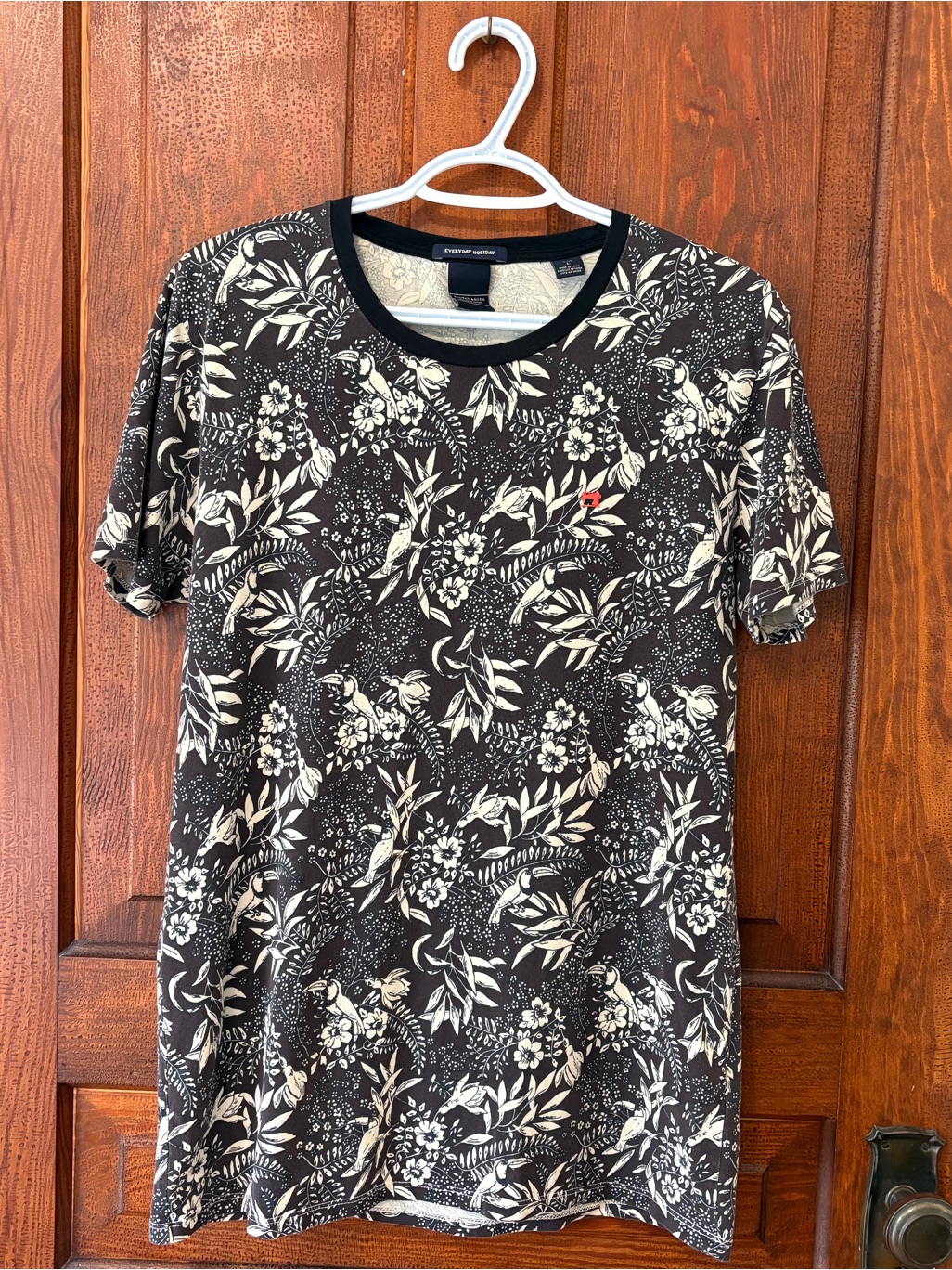 Scotch & Soda Floral Print Black And Cream Short Sleeve Men's Shirt - L